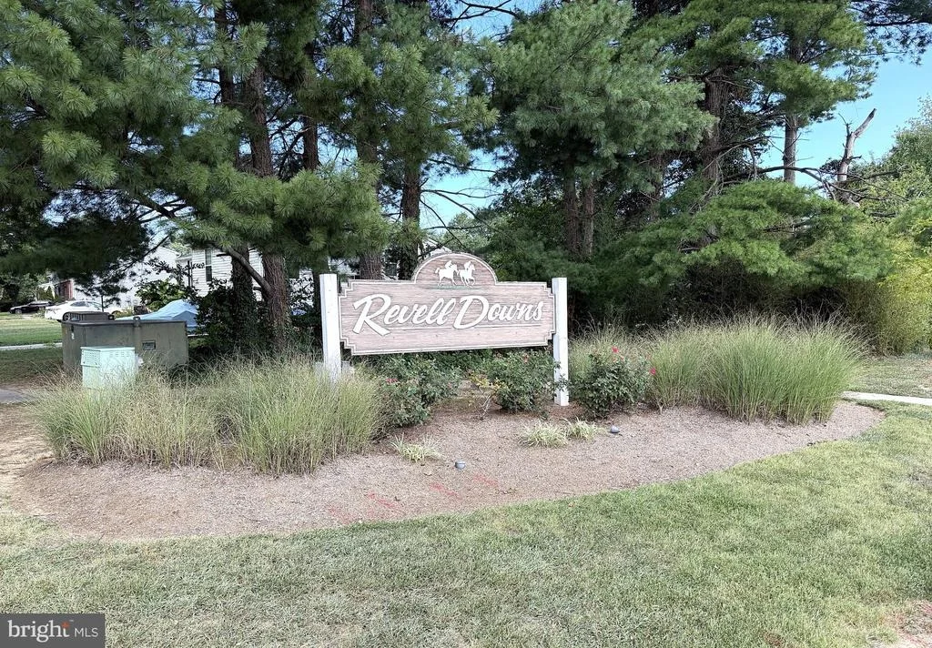 Photo of 1660 SECRETARIAT DRIVE