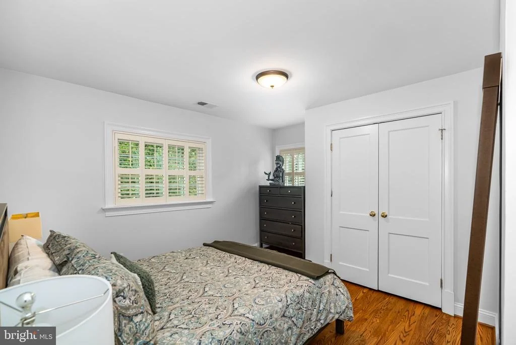 Photo of 1000 W BRADDOCK ROAD