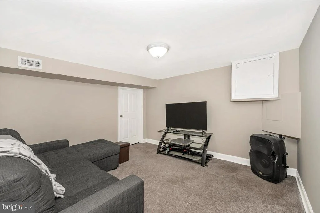 Photo of 2213 BRETON DRIVE