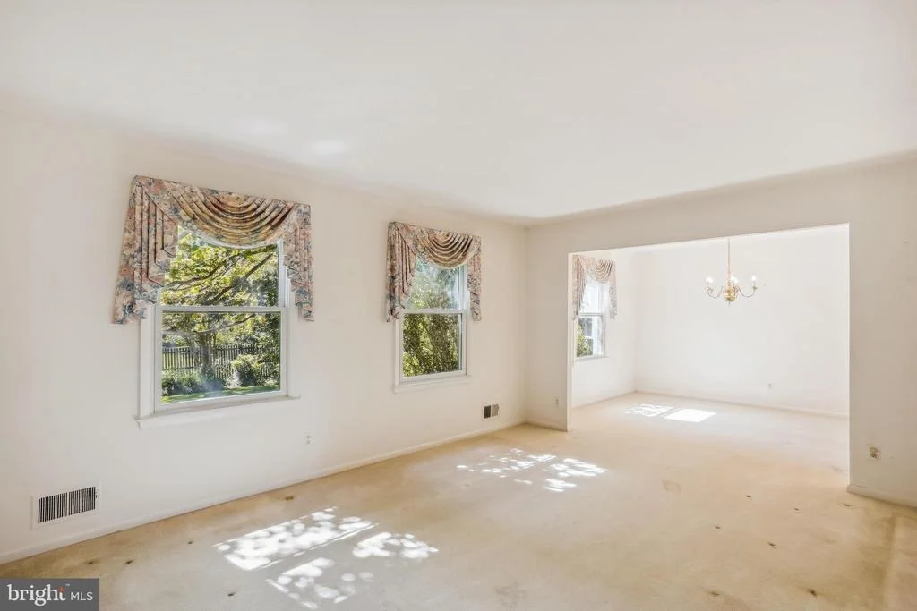 Photo of 6007 WISS DRIVE