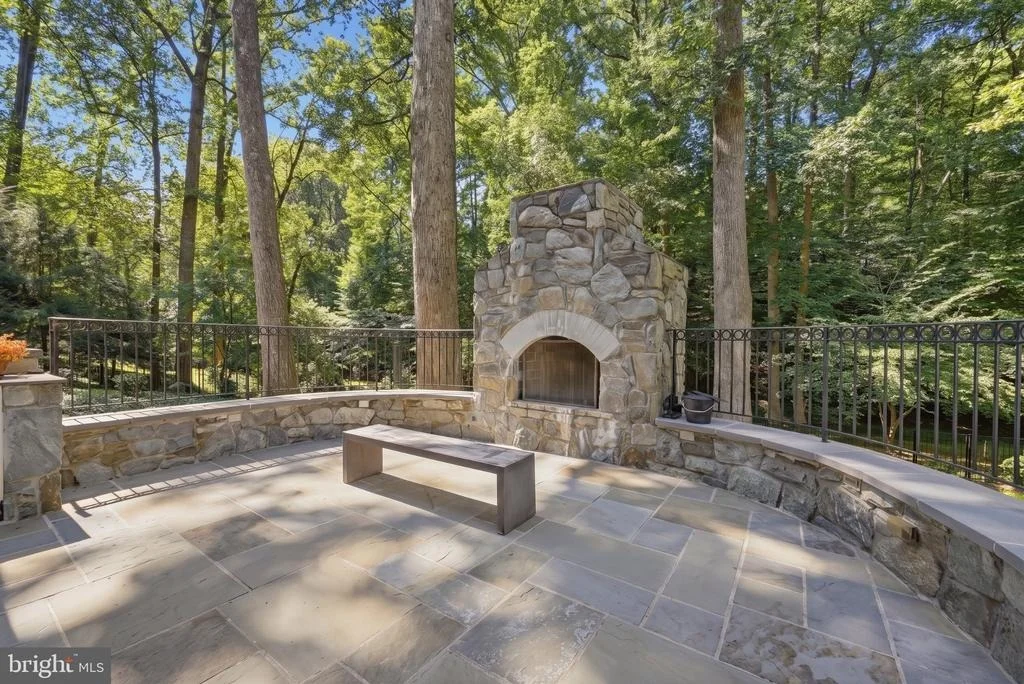Photo of 8210 KINGSGATE ROAD