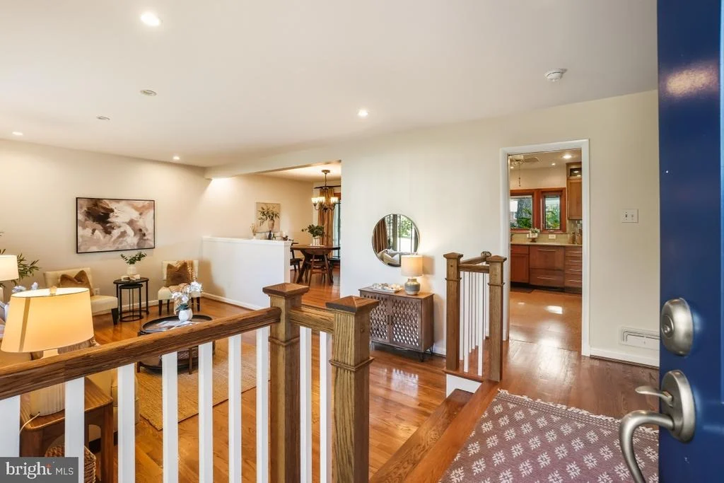 Photo of 418 NEALE COURT