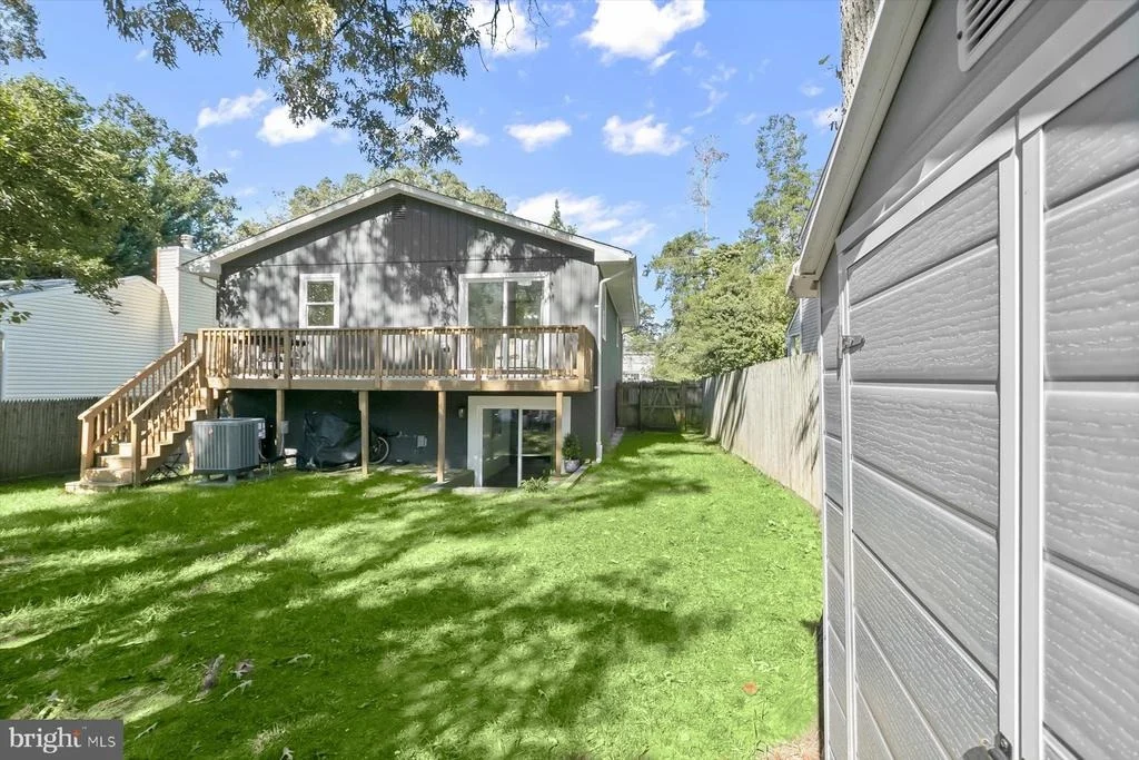 Photo of 579 WEST DRIVE