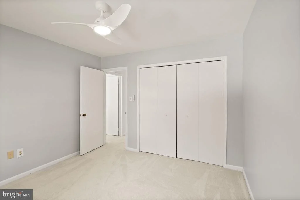 Photo of 8906 TAILCOAT COURT