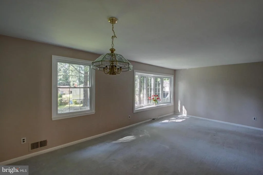Photo of 16101 ROBLYNN COURT