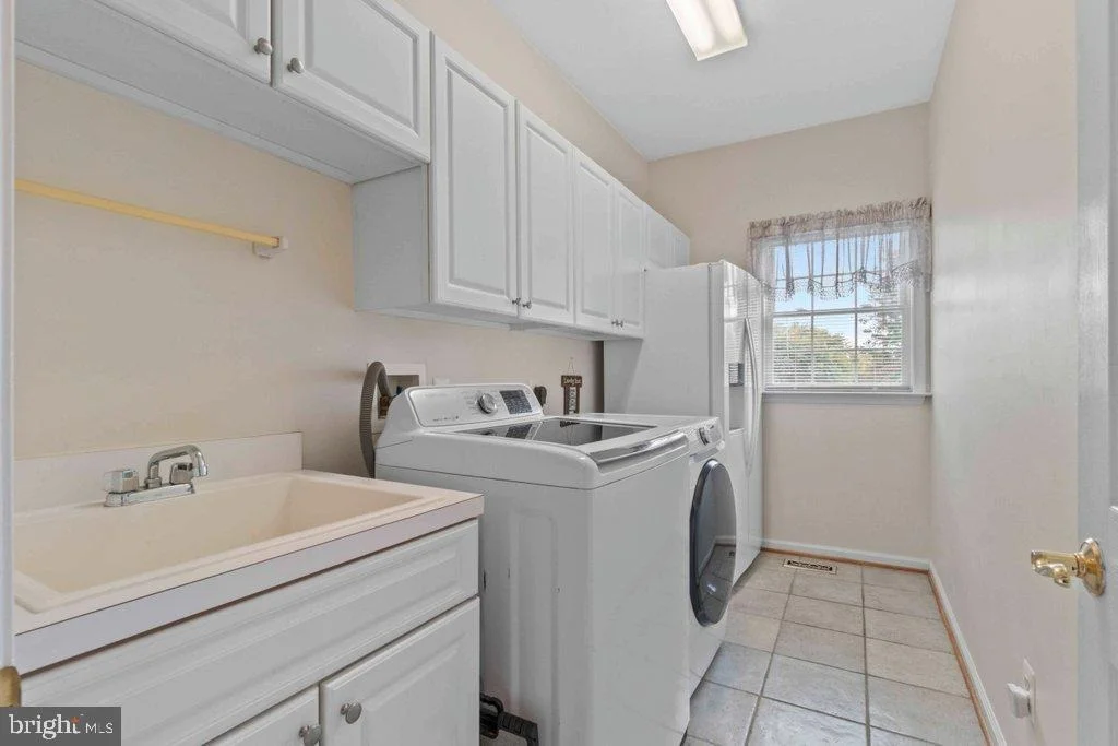 Photo of 2433 MAXA MEADOWS LANE