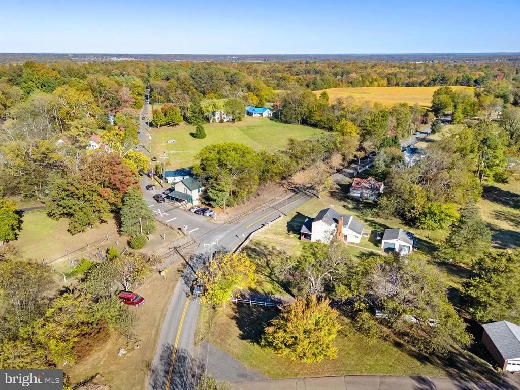 Photo of 4561 WESTON ROAD