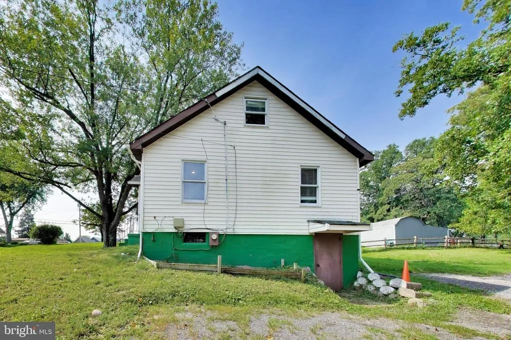 Photo of 16008 BATSON ROAD