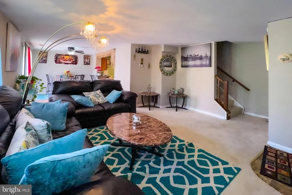 Photo of Unit 1210B at 1210 DANIELLE DRIVE