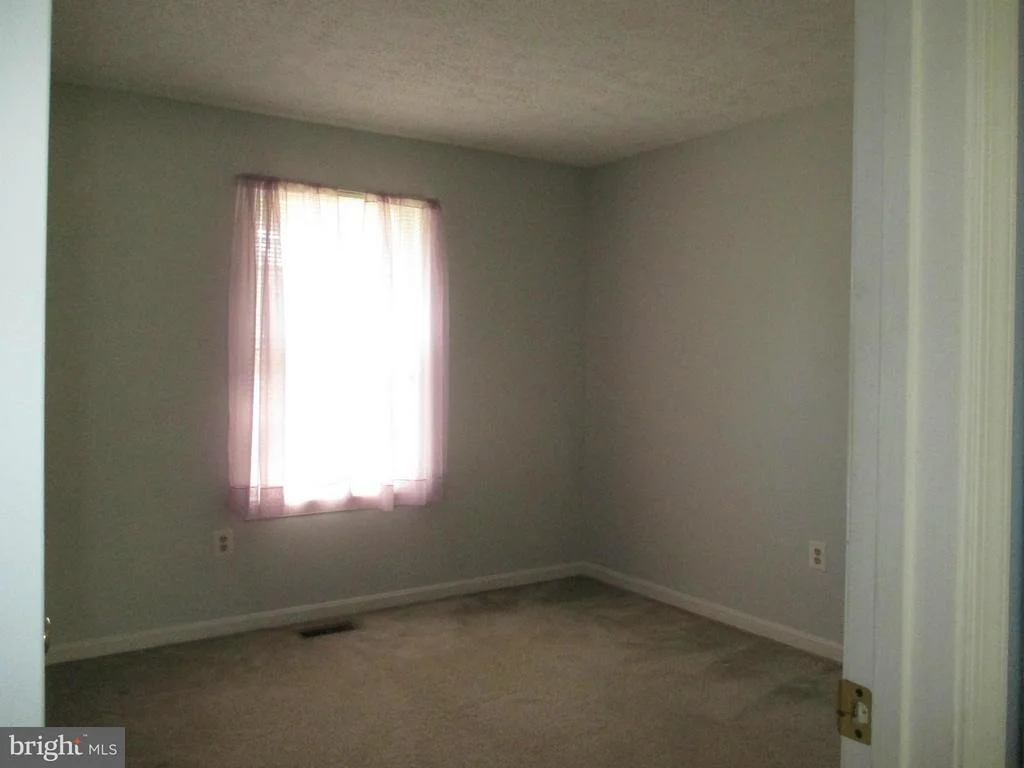Photo of 849 BRIAR COURT