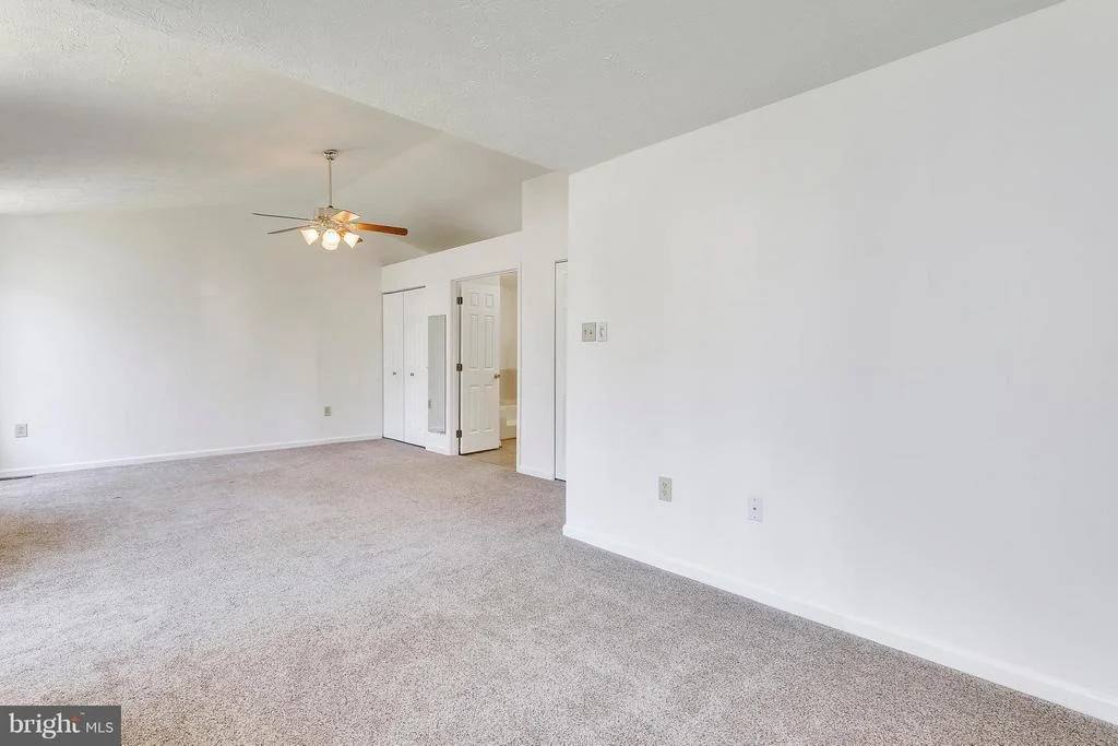 Photo of 19 SCHUBERT COURT