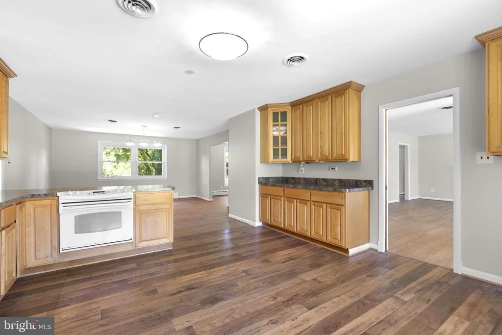 Photo of 18015 MUNCASTER ROAD