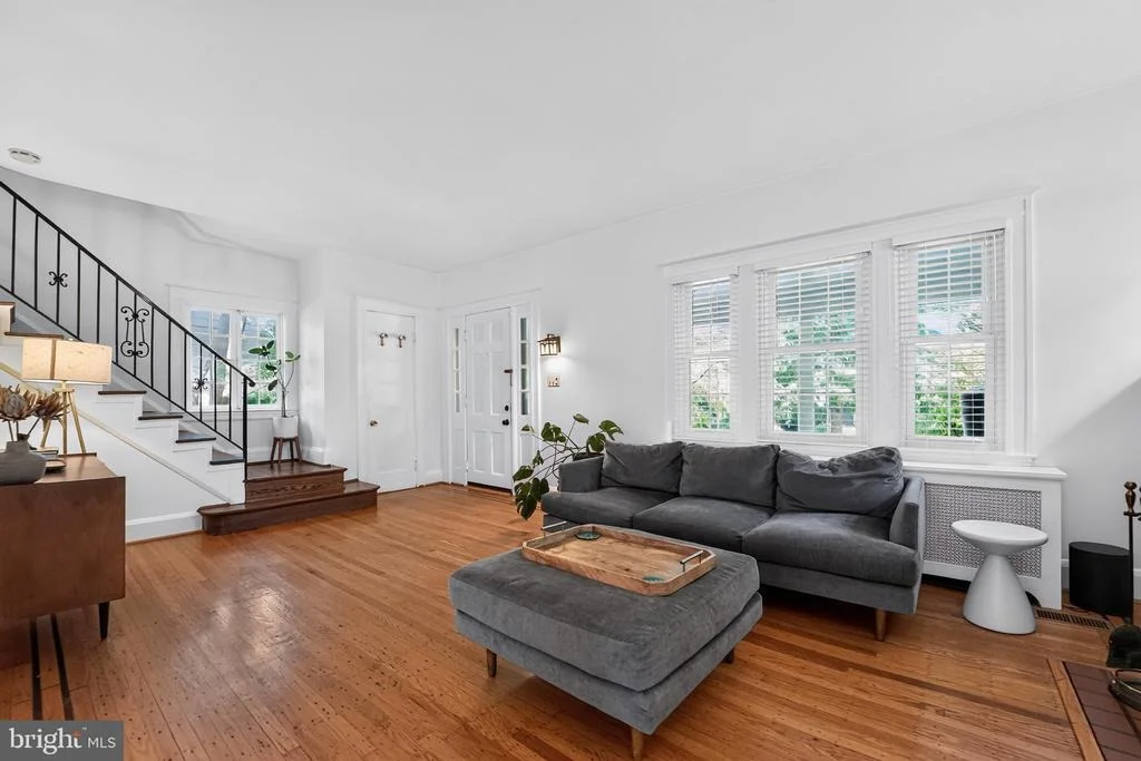 Photo of 2411 EVERTON ROAD