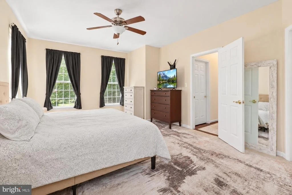 Photo of 9402 LUKE DRIVE