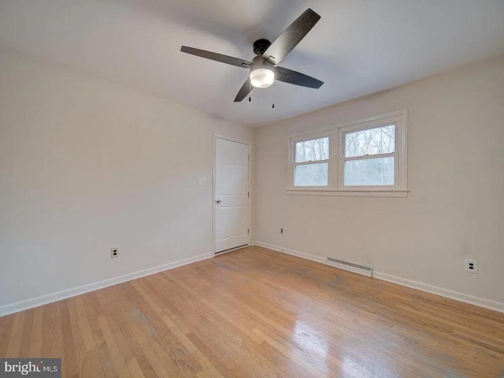 Photo of 10524 DEACON ROAD
