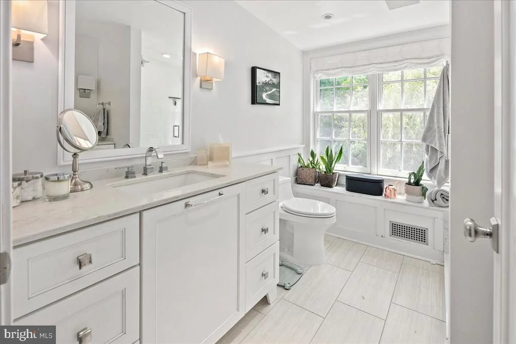 Photo of 6413 KENHOWE DRIVE