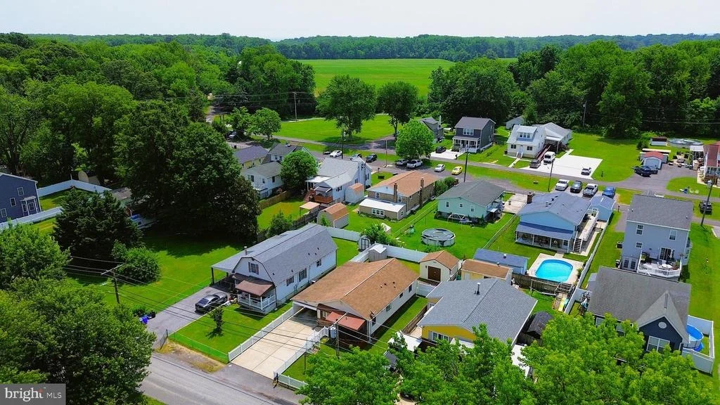 Photo of 8029 SHORE ROAD