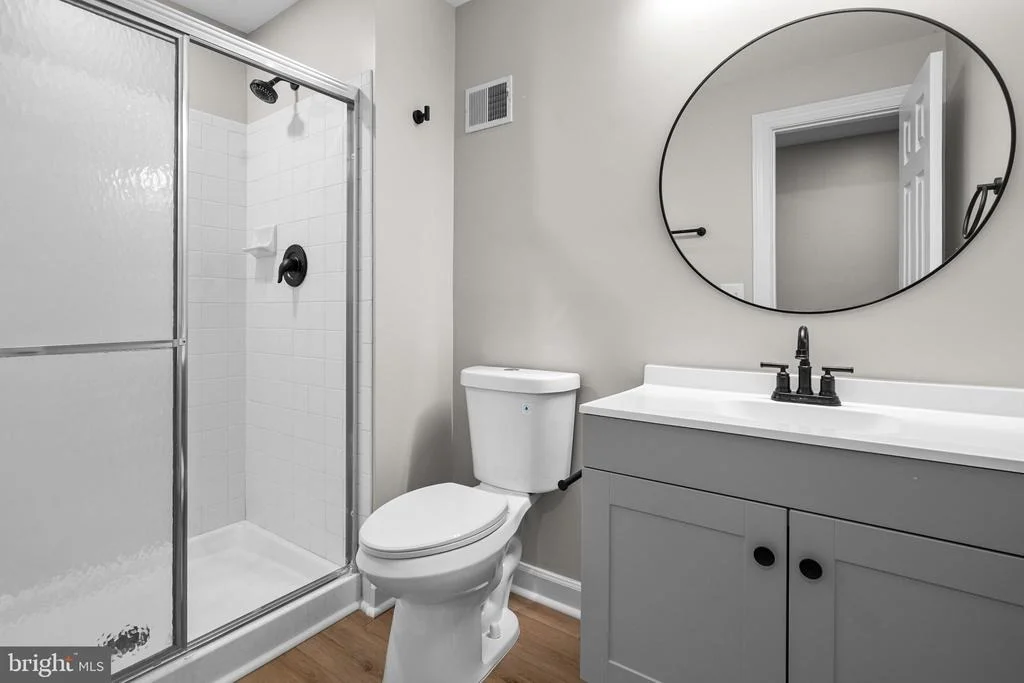Photo of 9425 FLOWERDEN LANE