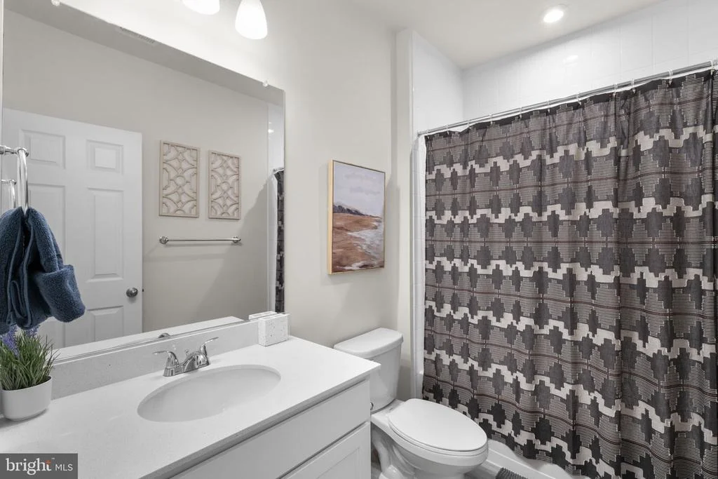 Photo of 68 SNOWDROP DRIVE