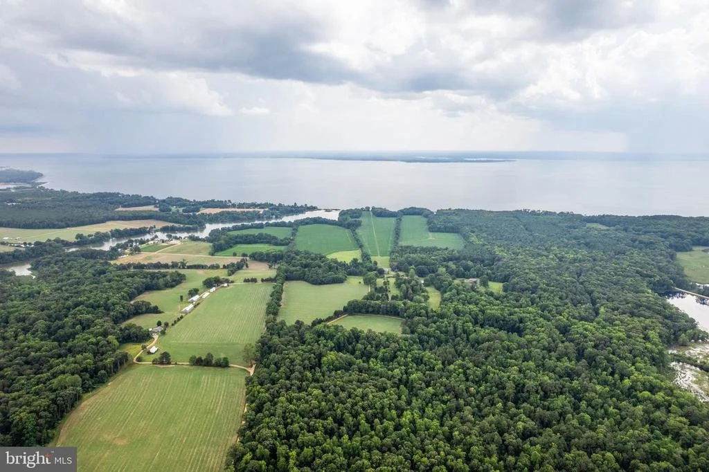 Photo of 19700 MULBERRY FIELDS ROAD
