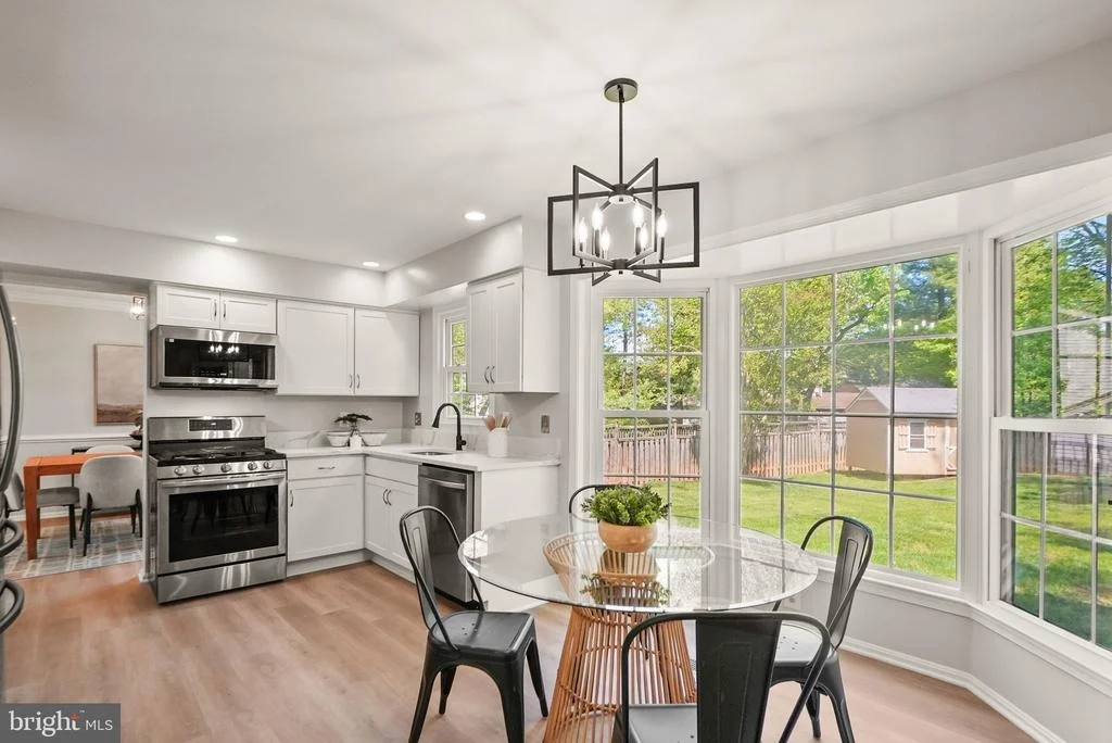 Photo of 2592 JOHN MILTON DRIVE