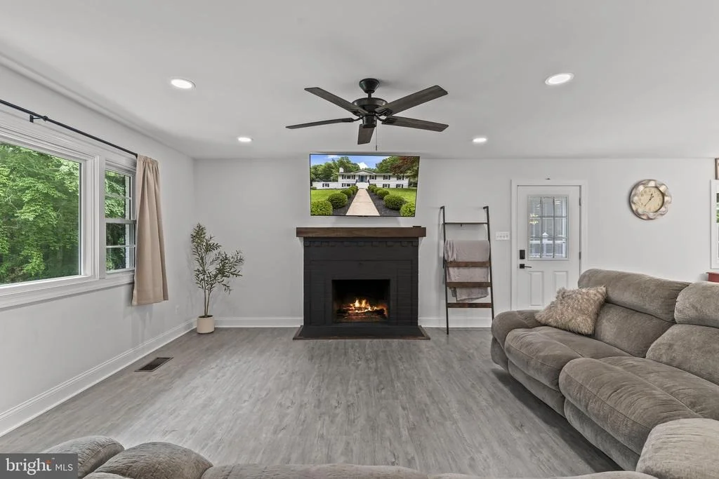 Photo of 6313 MALLARD LANE
