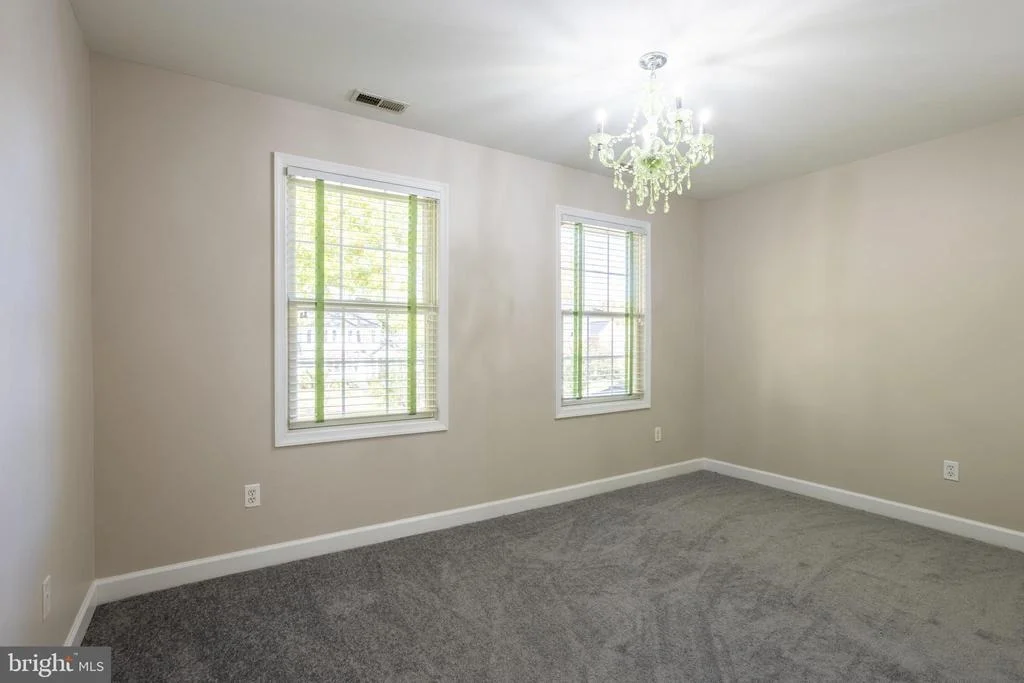 Photo of 3306 LABYRINTH ROAD