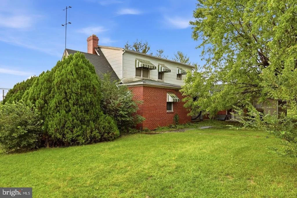 Photo of 721 FRONT ROYAL PIKE