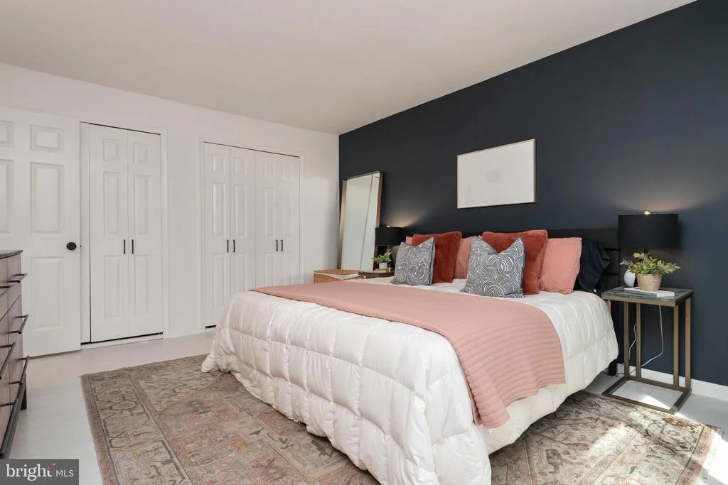 Photo of 237 CHATHAM LANE