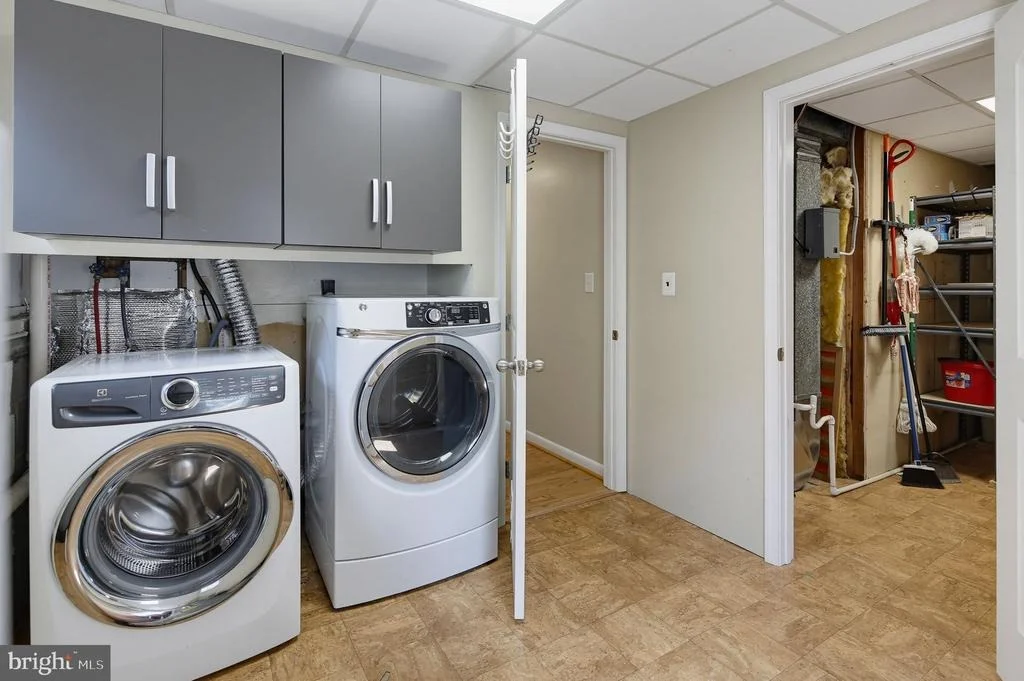 Photo of 601 CENTER DRIVE