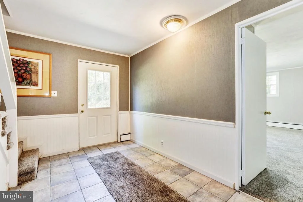 Photo of 18112 MUNCASTER ROAD