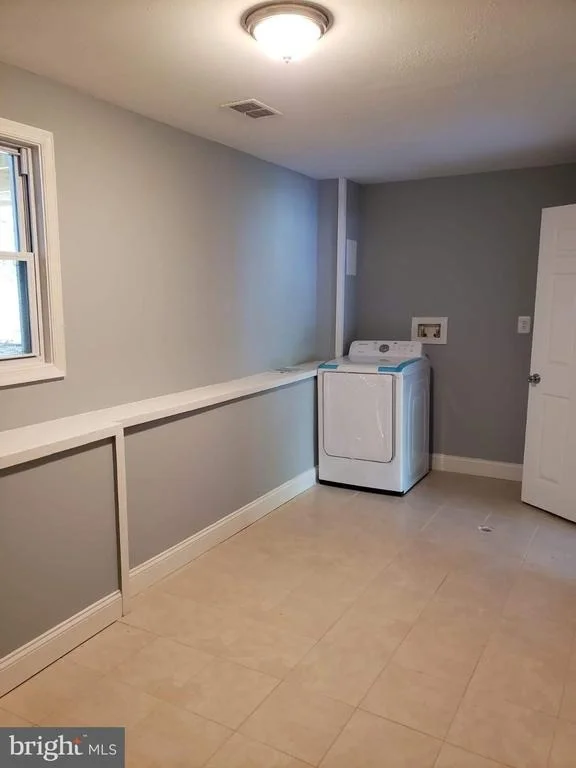 Photo of 6801 TEMPLE HILL ROAD