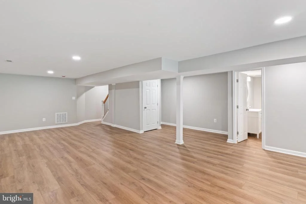 Photo of 11219 LAKEVIEW DRIVE