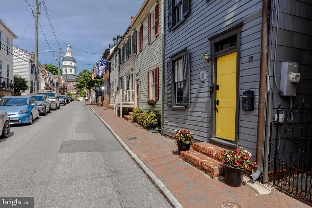 Photo of 32 CORNHILL STREET