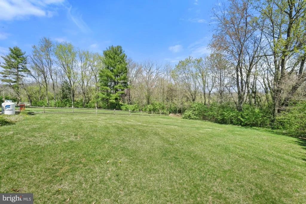 Photo of 2248 JEFFERSON PIKE