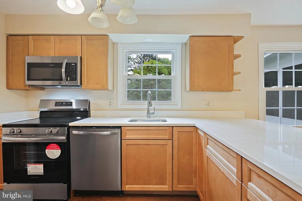 Photo of 5618 MILLWHEEL PLACE