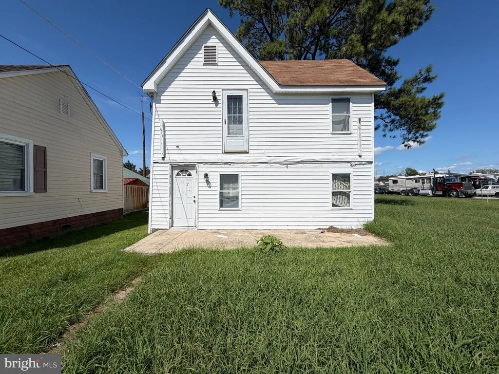 Photo of 201 BOUNDARY AVENUE