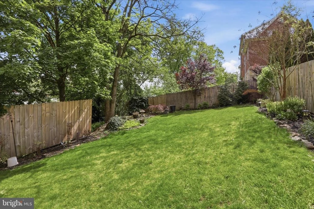 Photo of 106 LUTEMAN ROAD