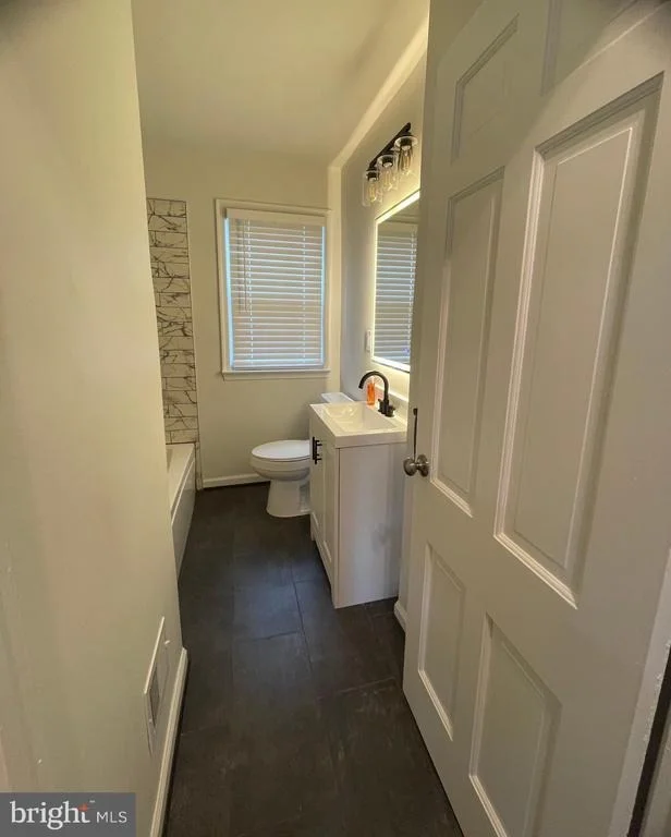 Photo of 401 FOREST VIEW