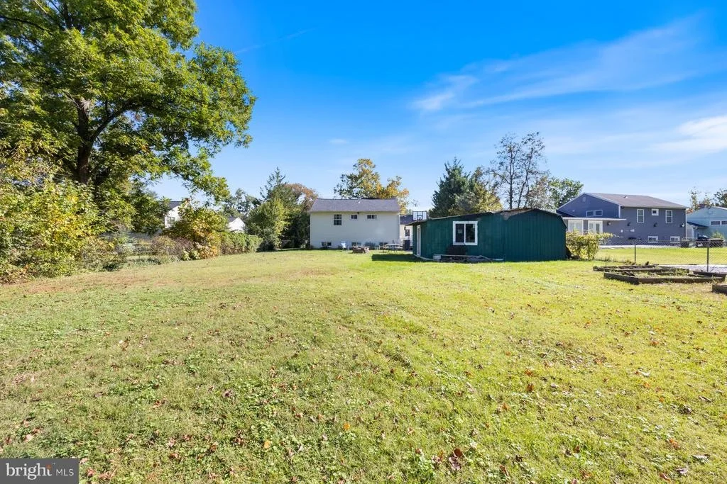 Photo of 530 RITA DRIVE