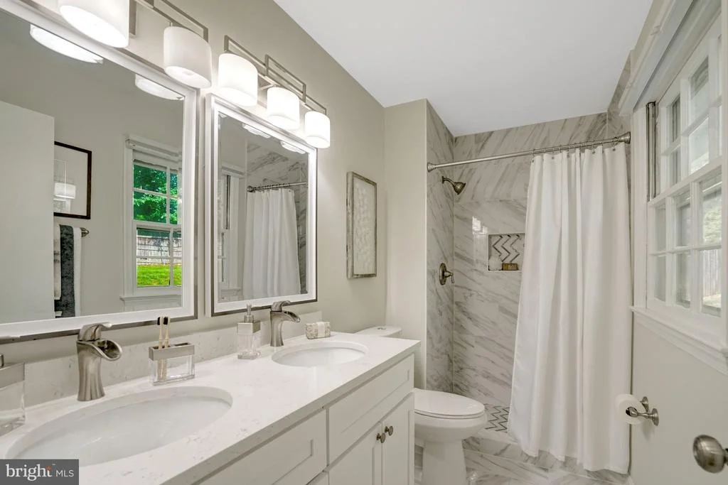 Photo of 3820 WINTERSET DRIVE