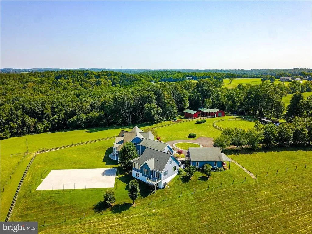 Photo of 26310 JOHNSON DRIVE