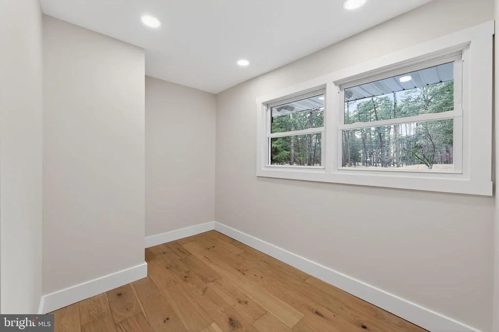 Photo of 113 W CENTENNIAL DRIVE