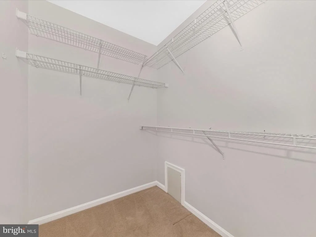 Photo of 446 BENNETT CERF DRIVE