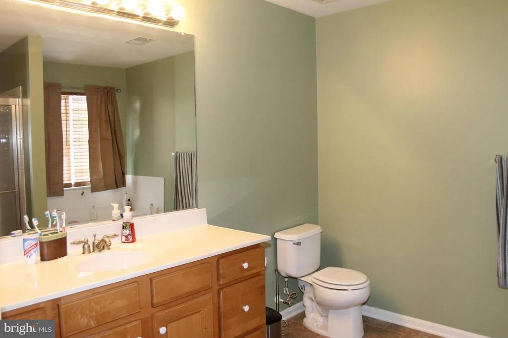 Photo of 749 HOLLY LEAF ROAD