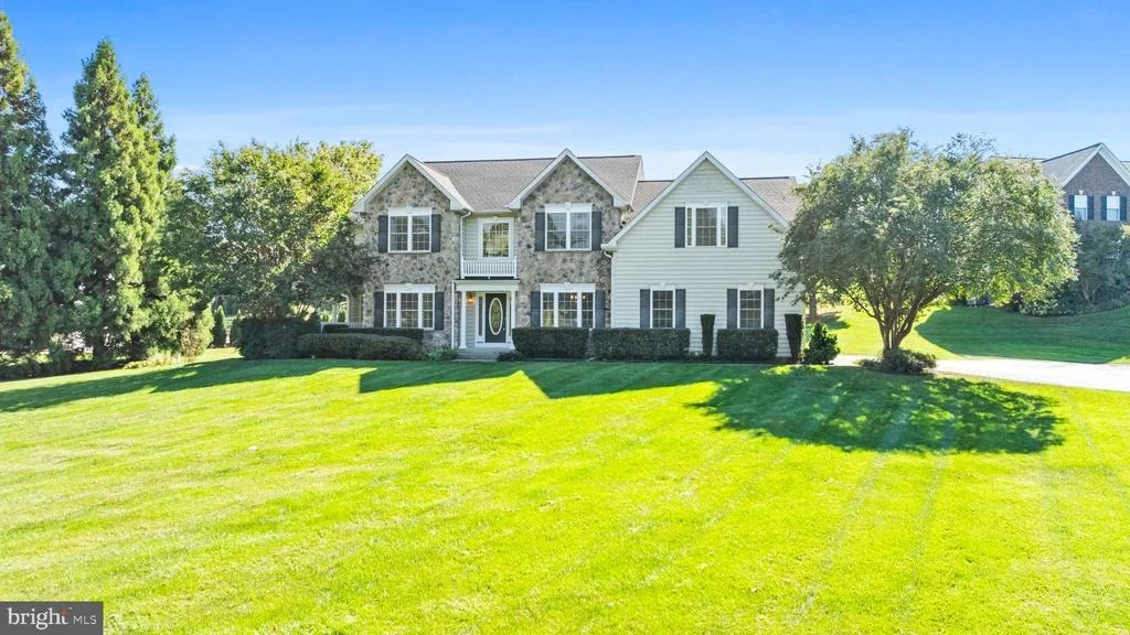 Photo of 3300 LANCER COURT