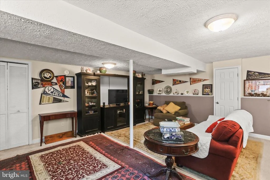 Photo of 17 ECKER AVENUE