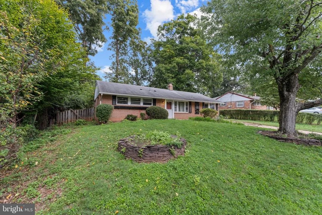 Photo of 7914 HATTERAS LANE