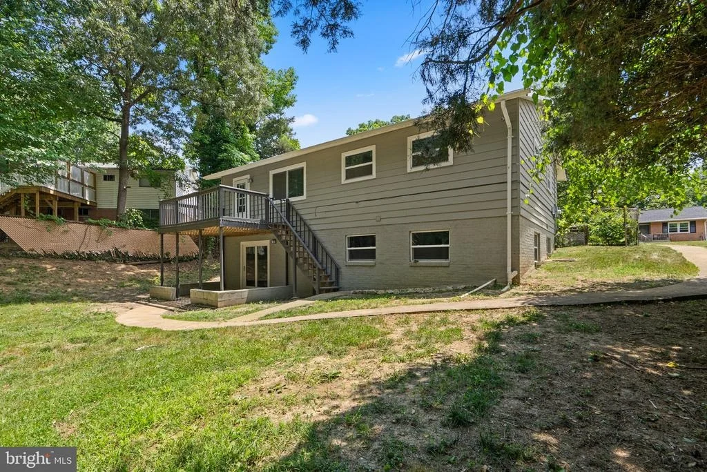 Photo of 5010 THUMAN DRIVE