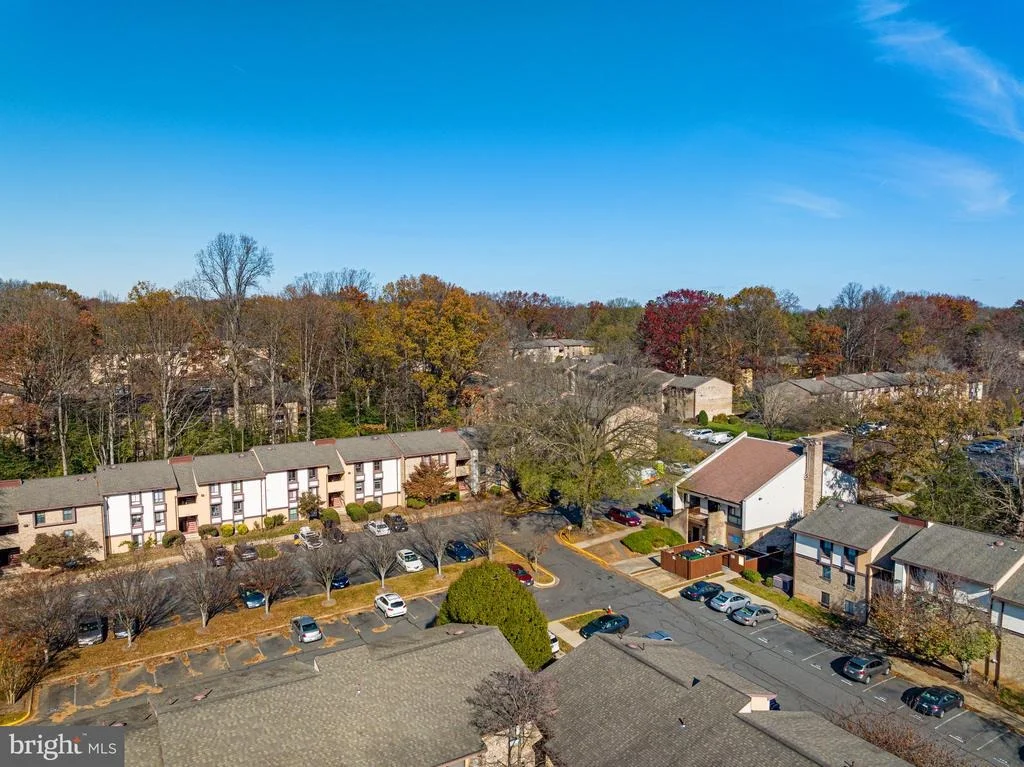 Photo of Unit 901B at 11650 STONEVIEW SQUARE